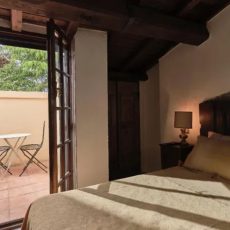 Agriturismo Castello Santa Margherita Cori Exterior foto