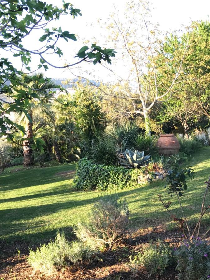 Agriturismo Castello Santa Margherita *